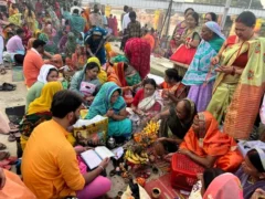 मऊ: महिलाओं ने निर्जला जीवित्पुत्रिका व्रत रखकर पुत्रों की दीर्घायु की कामना